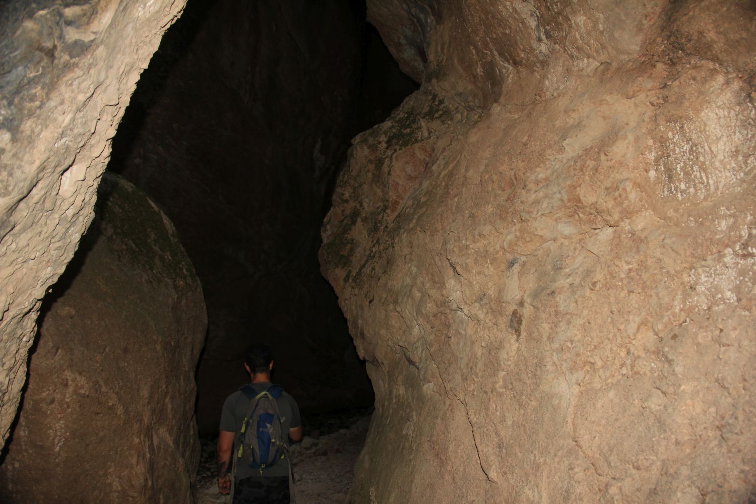 Bear Gulch Cave Trail 